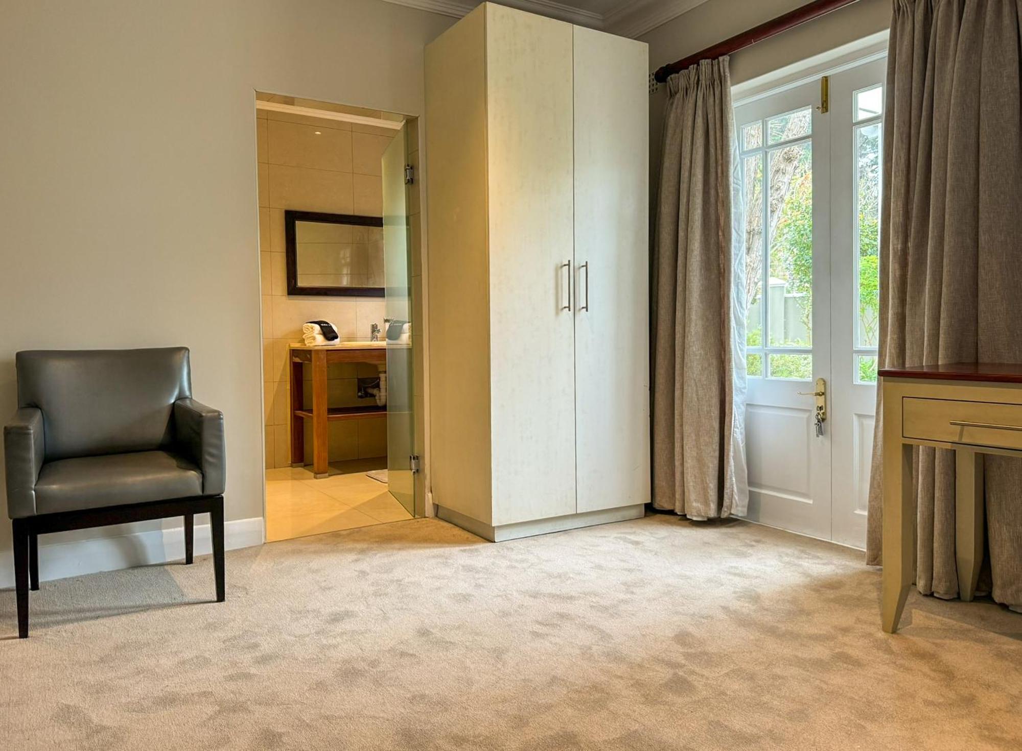 Tokai Forest Guest House Екстериор снимка
